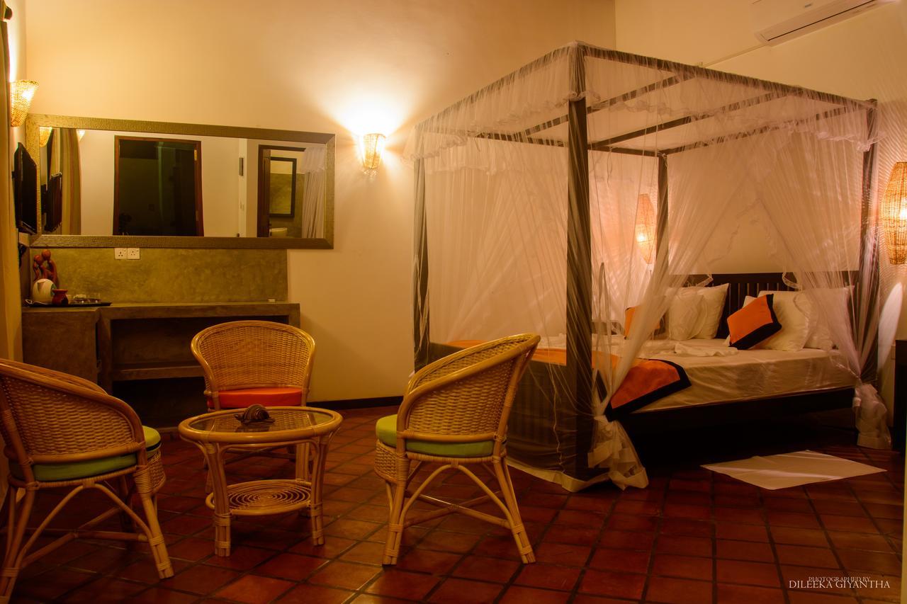 Breeze Villa Unawatuna Galle Esterno foto